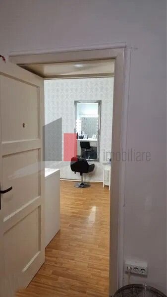 Primaverii, bloc cu regim mic de inaltime, locuit sau investitie